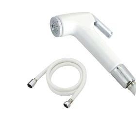 شطاف يدوي أبيض للحمام بمقاس 1/2 بوصة مع خرطوم