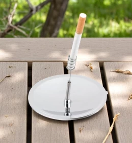 ولاعة سجائر وبقاء تعمل بالطاقة الشمسية